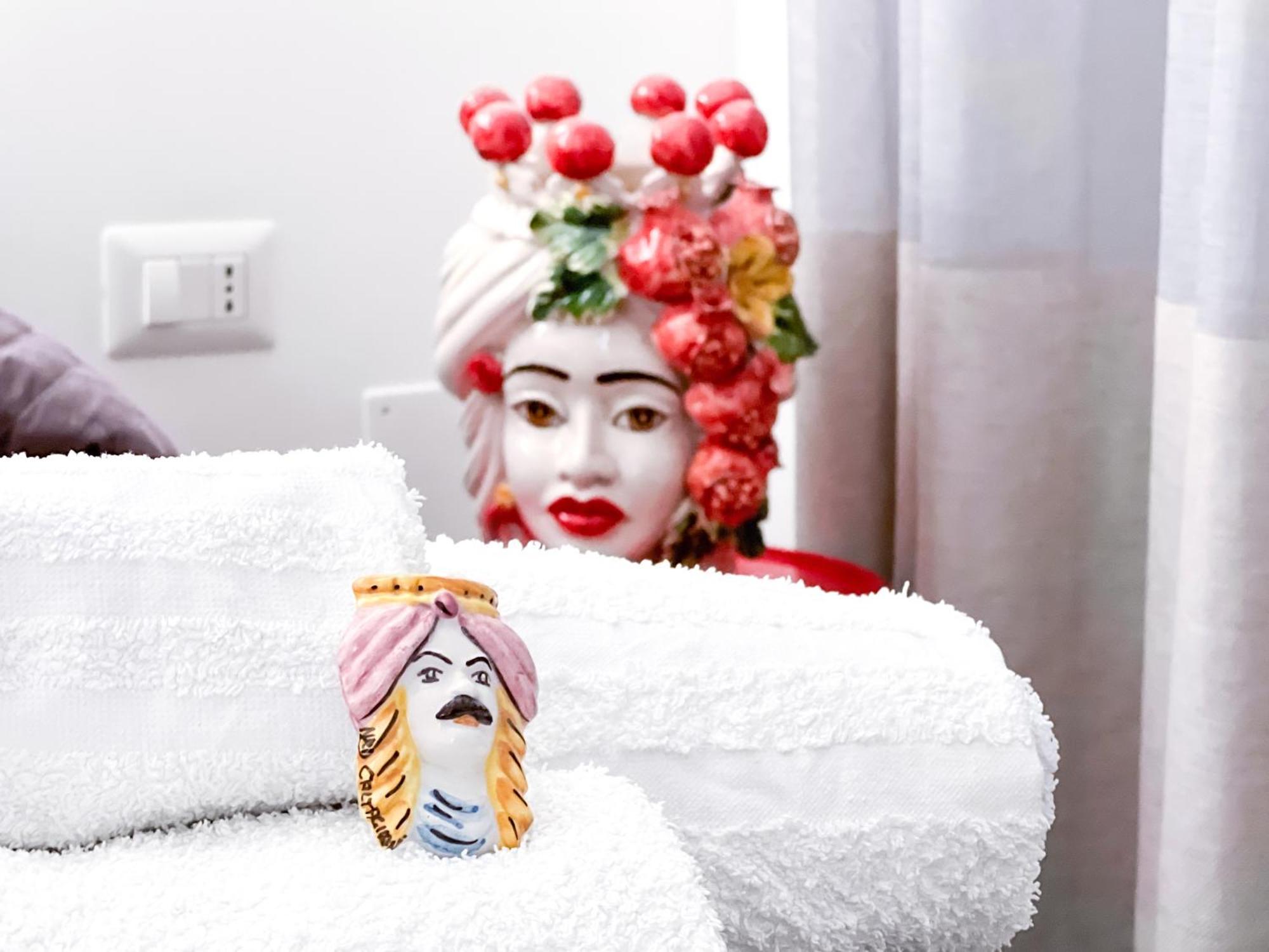 Bed and Breakfast Al Centro Storico Caltagirone Esterno foto